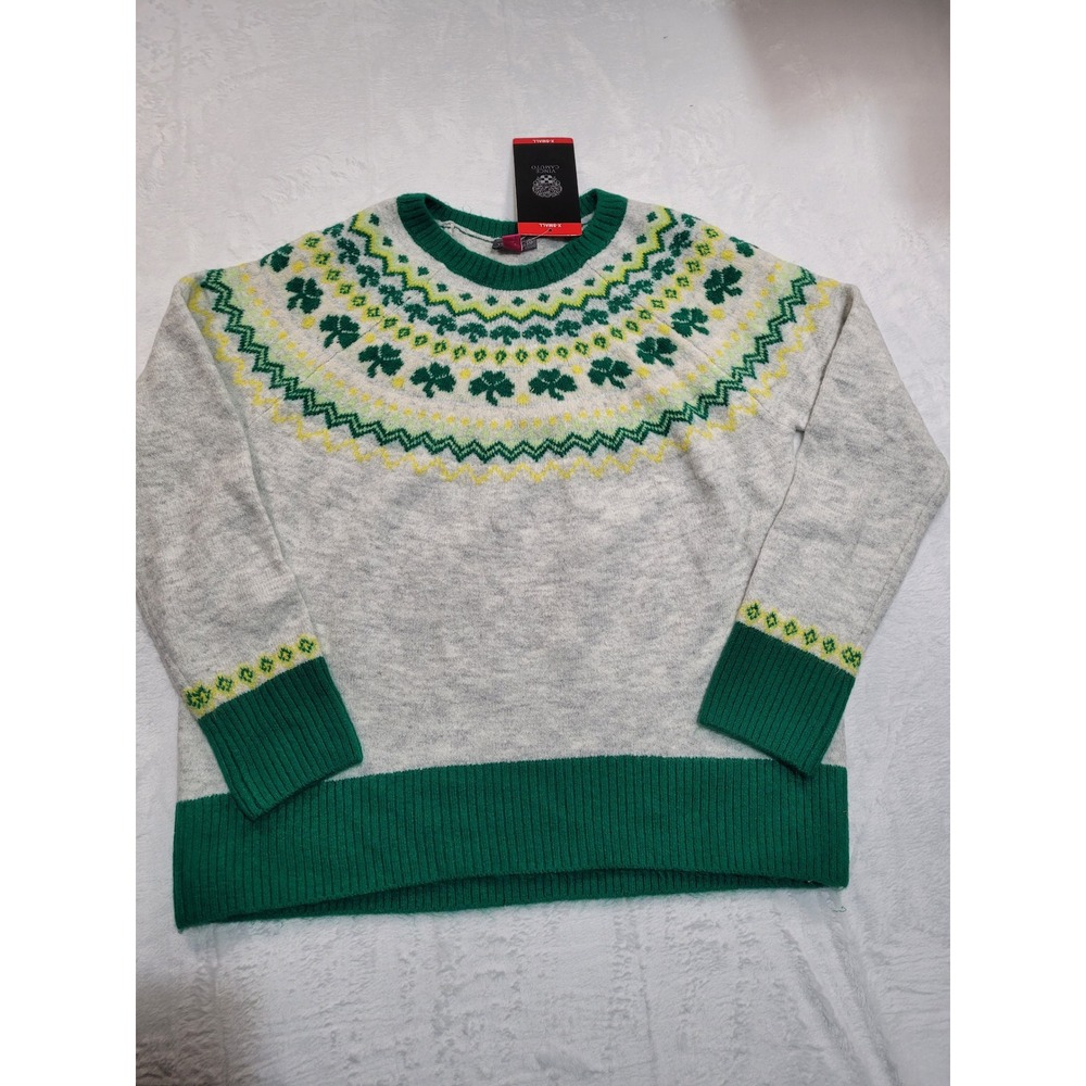 NWT Vince Camuto St. Paddy's Sweater Women XS Grey Shamrock Fair Isle Festive